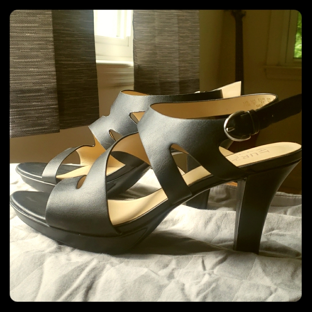 Naturalizer Faux Leather Strappy Heels